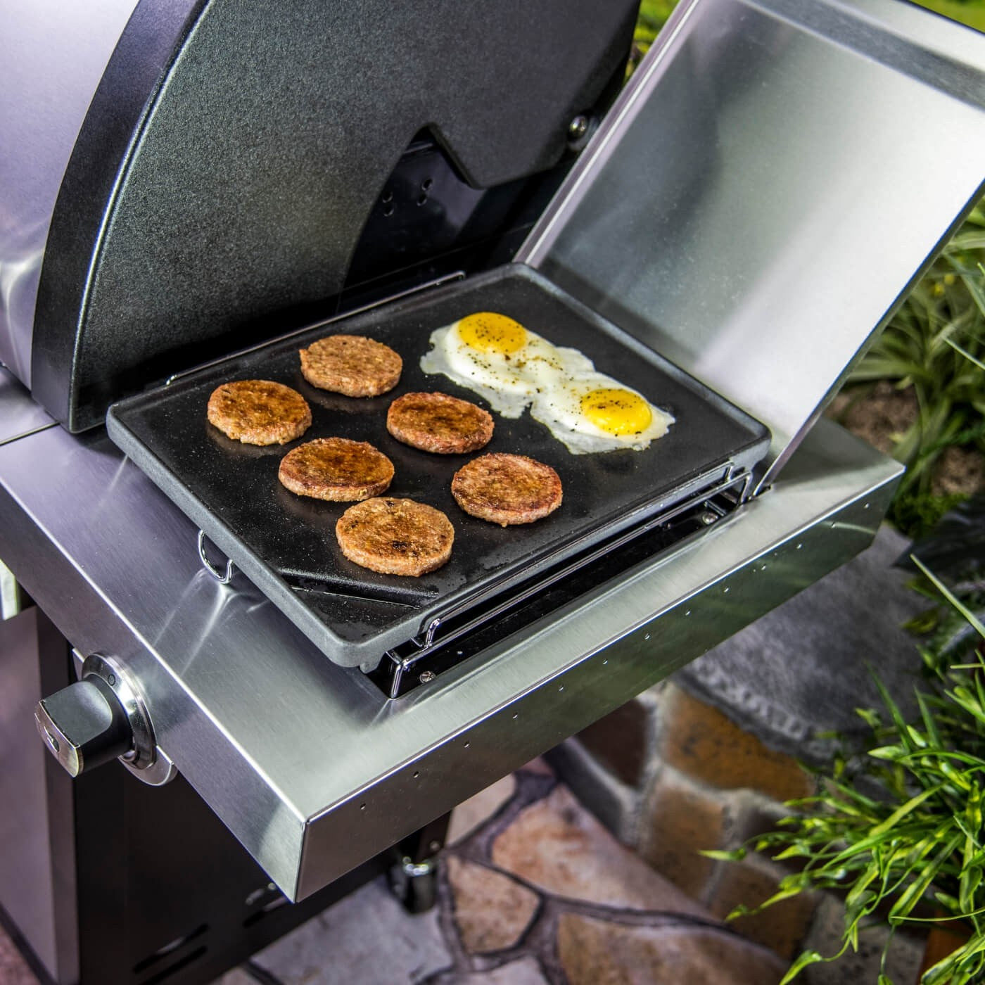 Char-Broil Cast Iron Griddle Accessory